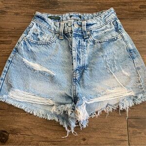 WILD FABLE size 00 high rise Jean Shorts with Distressed Details and Relaxed Fit